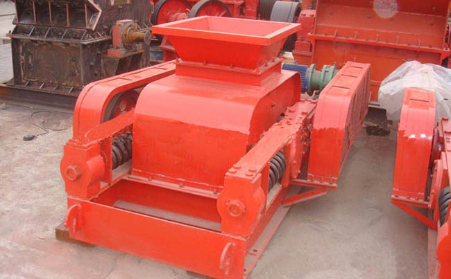常見破碎機(jī)種類之輥式破碎機(jī) 常見破碎機(jī)種類之輥式破碎機(jī)