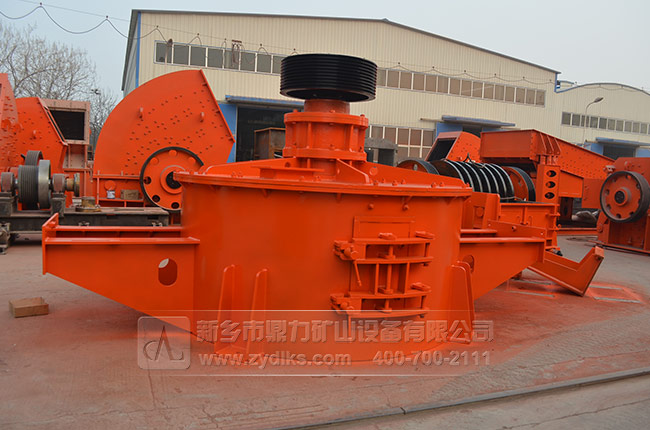 沖擊式破碎機(jī) 沖擊式破碎機(jī)