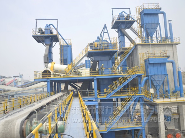 制砂生產(chǎn)線(xiàn)客戶(hù)現(xiàn)場(chǎng) 制砂生產(chǎn)線(xiàn)客戶(hù)現(xiàn)場(chǎng)