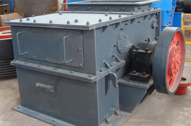 環(huán)錘式破碎機(jī) 環(huán)錘式破碎機(jī)