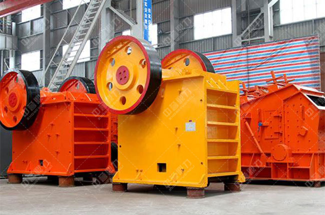 顎式破碎機(jī) 顎式破碎機(jī)