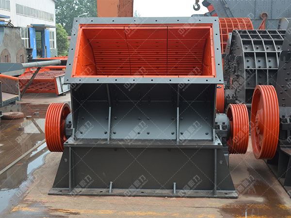 錘式破碎機/錘式打砂機 錘式破碎機/錘式打砂機