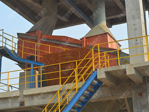 2YK2460振動(dòng)篩 2YK2460振動(dòng)篩