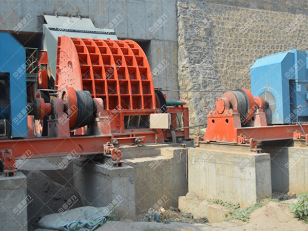 砂巖破碎機