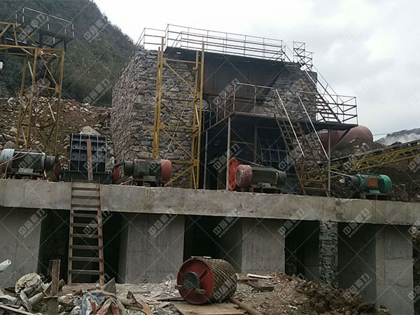 錘式破碎機(jī)安裝