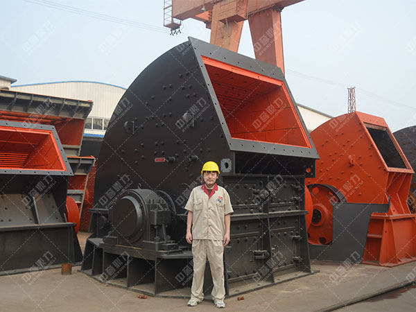 重型錘式破碎機(jī)