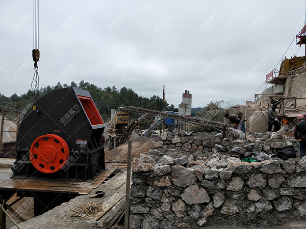 錘式破碎機(jī)