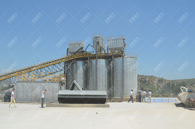 河北邢臺(tái)時(shí)產(chǎn)800噸骨料生產(chǎn)線現(xiàn)場(chǎng)案例展示3