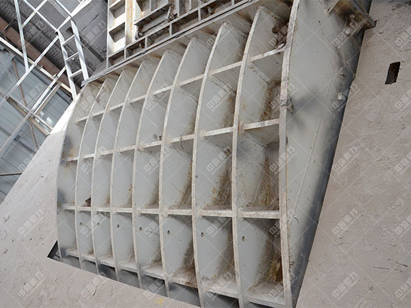 破碎機(jī)運(yùn)行