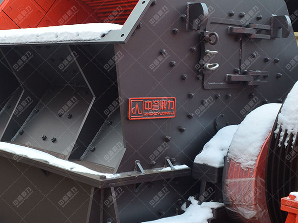 石頭錘式破碎機(jī)