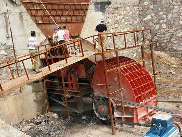 錘式打砂機(jī)