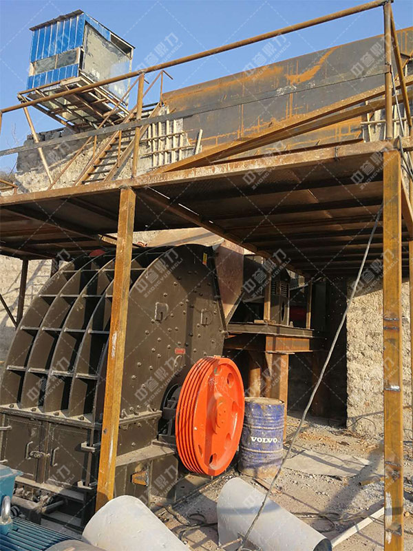 重錘式破碎機(jī)1308