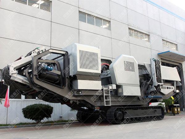 �����U������C