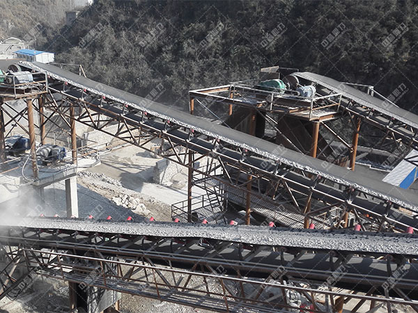 皮帶輸送機(jī)