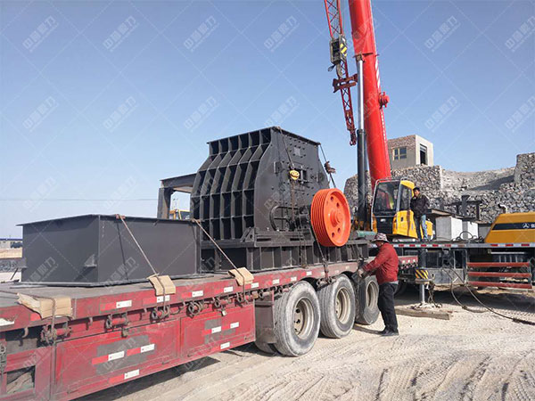 節(jié)能環(huán)保河卵石制砂機(jī)