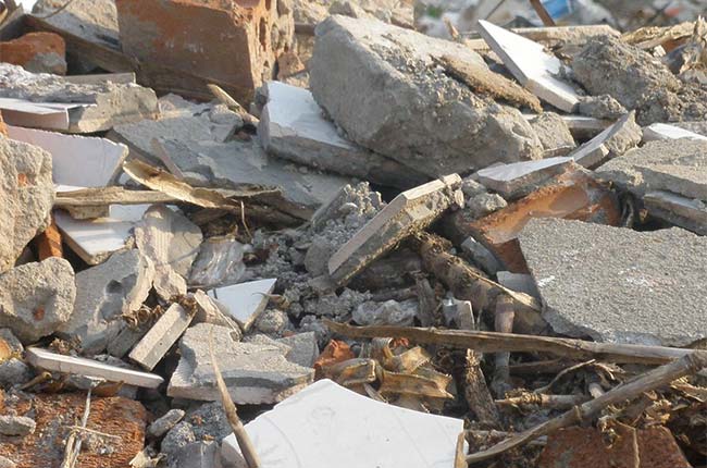 ���������U����