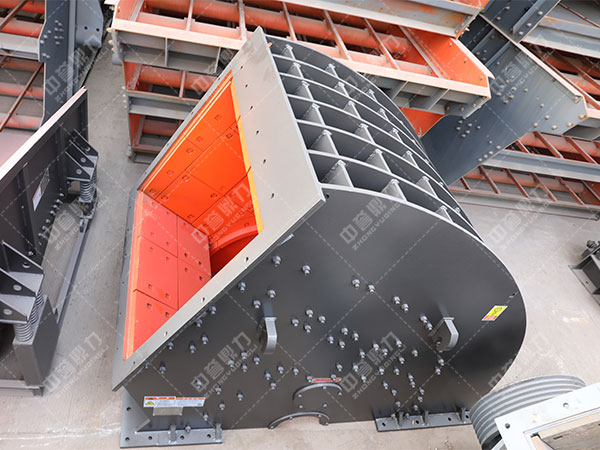 錘式破碎機(jī)機(jī)架