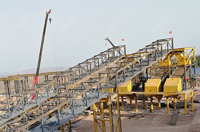 ɽ�|�R���л��S���ĕr�a(ch��n)1200-1500��ʯ�����a(ch��n)��