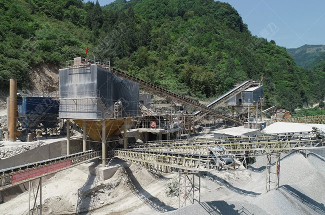 四川廣元捷力礦業(yè)時產(chǎn)900噸石料生產(chǎn)線